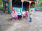 Прогулка. Игра "Съедобное - несъедобное"